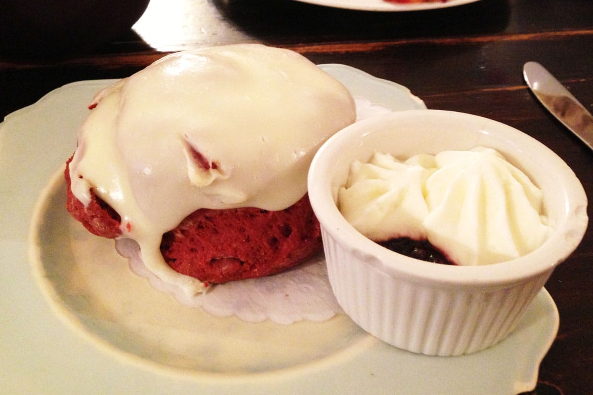 Fluffy Scone at Alice's Teacup