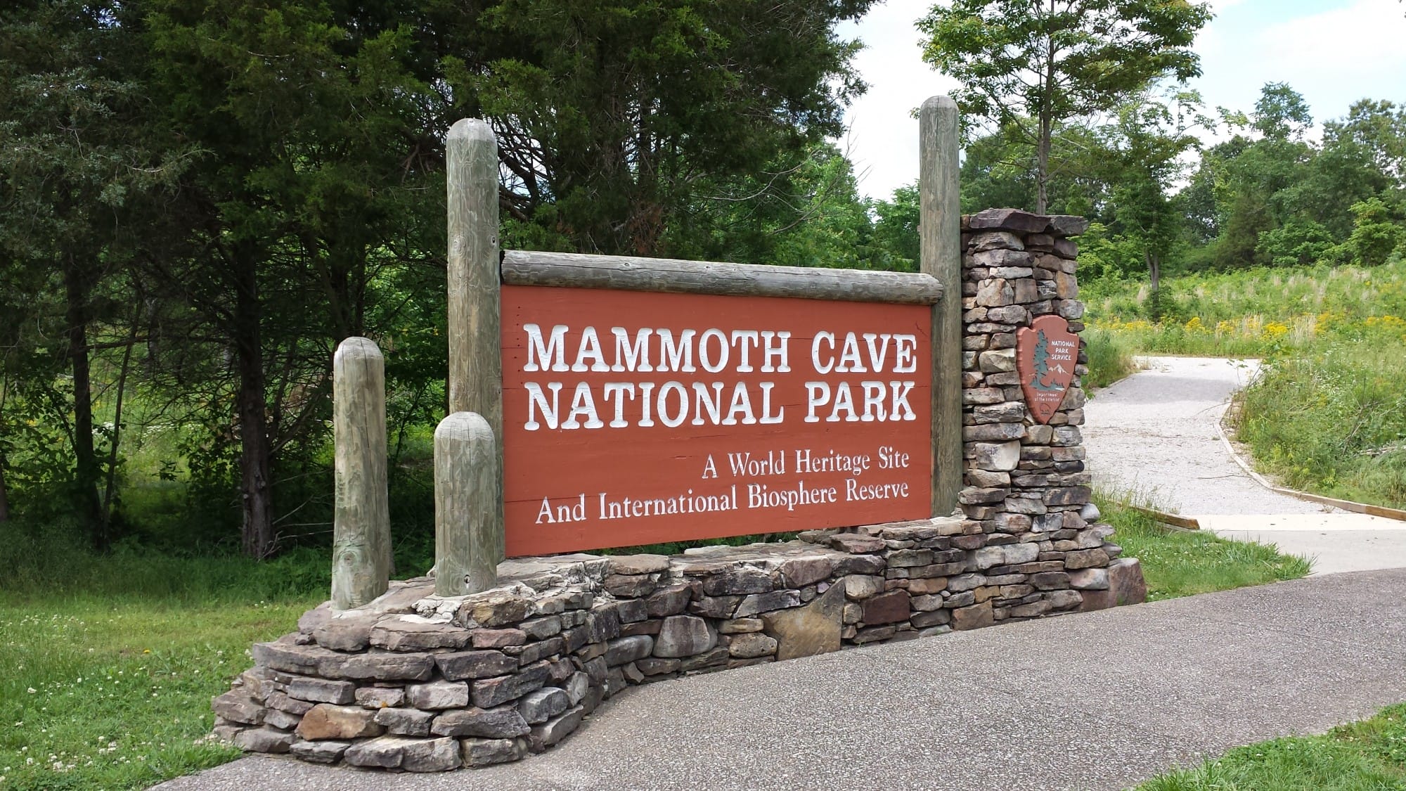 Mammoth Cave Sign